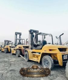 صورة اعلان : رافعة شوكية 1.5طن 2.5طن 3طن 5طن 7طن 10طن 16طن 20طن للإيجار في الدمام – تأجير فوركلفت كهرباء وديزل متوفرة بجميع المقاسات 🚜