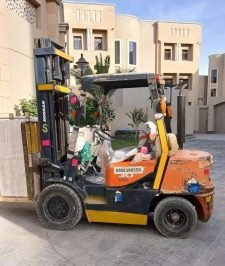 صورة اعلان : رافعه شوكيه للإيجار المدينة المنورة