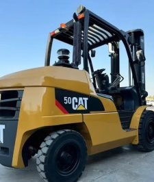 صورة اعلان : رافعات شوكية للايجار فوركلفت تحميل وتنزيل يومي شهري