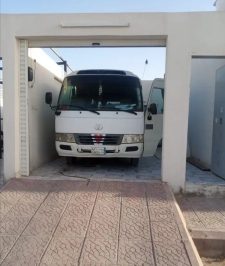 صورة اعلان : ايجار الباصات