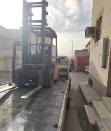 صورة اعلان : رافع شوكية للايجار في بريدة