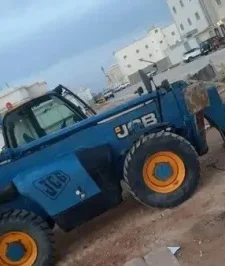 صورة اعلان : لايجار رافعة شوكية