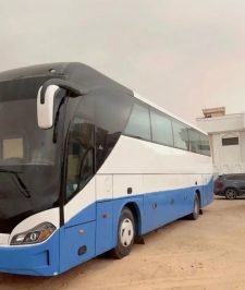 صورة اعلان : حافلة باص