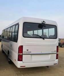 صورة اعلان : هيونداي باص كاونتي 26 راكب ديزل 2025 كاش واقساط