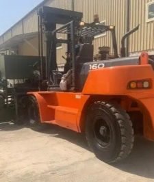 صورة اعلان : للايجار رافعات شوكية سكينة فوركلفت جازان