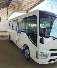 صورة اعلان : باص كوستر 20راكب ديزل قير اوتوماتيك2025