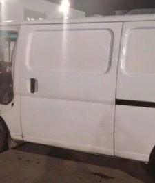 صورة اعلان : نيسان باص اورفان بضاعه ديزل موديل2005 للبيع