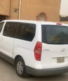 صورة اعلان : باص اتش ون للاجار موديل 2014