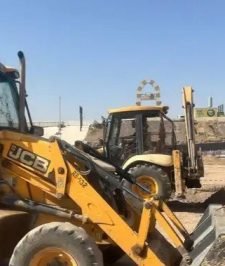 صورة اعلان : حفار للإيجار يومي شهري