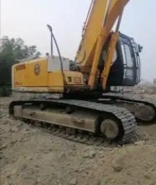 صورة اعلان : بكلين للايجار المدينه وا ضواحيها. نطلع جميع الديار