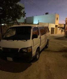 صورة اعلان : باص للايجار