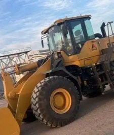 صورة اعلان : يوجد شيول لايجار اليومي والشهرى فى جده