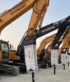 صورة اعلان : دقاق – حفار – شاكوش