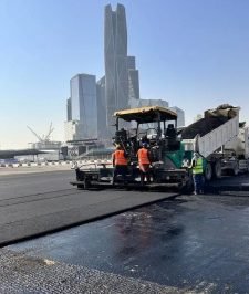 صورة اعلان : أعمال اسفلت للايجار معدات اسفلت فراده للايجار