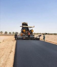 صورة اعلان : فرادة اسفلت للبيع او البدل 2004 فوجلي