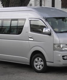 صورة اعلان : تويوتا هايس ميكروباص بنزين قير عادي 1998