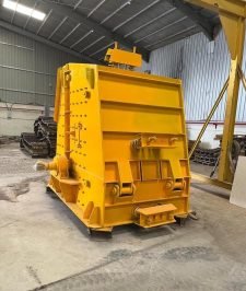 صورة اعلان : كسارة كاملة للبيع