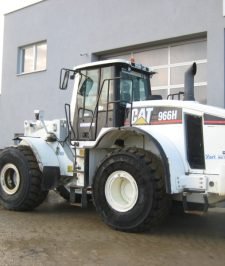 صورة اعلان : شيول 966E كتربلر