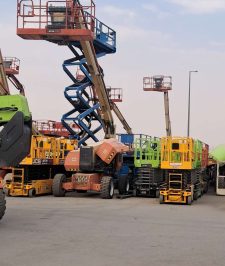 صورة اعلان : تأجير سيزر لفت # تأجير مان لفت # رافعه مقصيه للايجار بجده 10متر 12متر