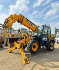 صورة اعلان : تاجير جي سي بي تليهندر للإيجار في جدة