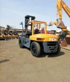 صورة اعلان : فوركلفت للإيجار في الرياض