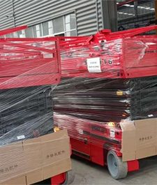 صورة اعلان : 8️⃣ ⭐ Scissor Lift Rental North Jeddah – Electric & Diesel Equipment