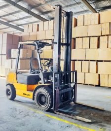 صورة اعلان : فوركلفت للايجار في الدمام