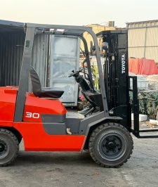 صورة اعلان : أفضل فوركلفت للإيجار في الجبيل ومكة والرياض للمشاريع الصناعية