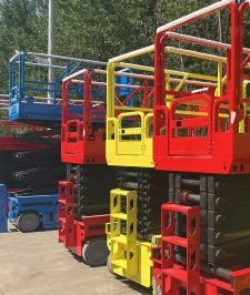 صورة اعلان : سيزرلفت  12متر للإيجار في الدمام