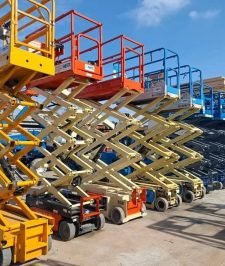 صورة اعلان : 3: Diesel Scissor Lift Rental for Construction Projects