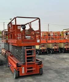 صورة اعلان : 5: Construction Scissor Lift Rental in Saudi Arabia