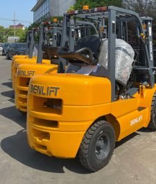 صورة اعلان : تأجير فوركلفت الرياض | الدرعية | الخرج | المزاحمية | الإفلاج | 1-16 طن | كهرباء وديزل | يومي – شهري – سنوي