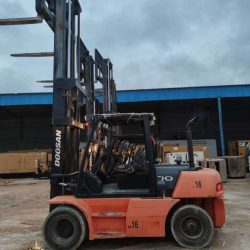 Forklift-For-Rent-In-Dammam-Saudi-Arabia-Riyadh-Jubail-Al-Khobar-22