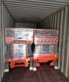 صورة اعلان : 1️⃣ ⭐ Scissor Lift Rental Dammam – Saudi Arabia | Electric & Diesel