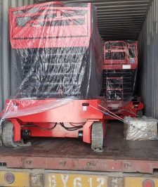 صورة اعلان : scissor lift for rent in Dammam & Riyadh $ Tabuk