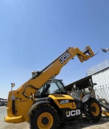 صورة اعلان : تأجير رافعات تلسكوبية وتليهندرات في جدة — قدرة ومرونة عالية