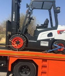 صورة اعلان : Diesel & Electric Forklift Hire — Dammam & Eastern Province