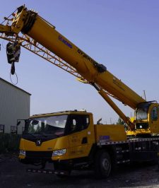 صورة اعلان : السامي للمعدات | رافعة كرين  للإيجار 🏗️ ذراع يوصل للبعيد… وقوة تنجز المستحيل