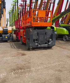 صورة اعلان : سيزرلفت، مان لفت، فوركلفت وكرينات للايجار