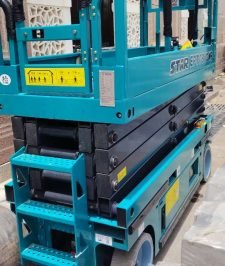 صورة اعلان : سيزرلفت، مان لفت، فوركلفت وكرينات للايجار