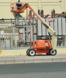 صورة اعلان : سيزر لفت للايجار مان لفت ايجار  رافعة مقصية  سبيدرلفت للايجار
