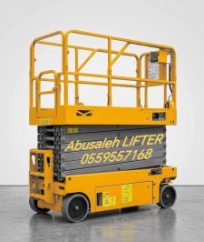 صورة اعلان : سيزر لفت للإيجار في الدمام / منصات رفع 2026سيزر لفت للإيجار في الدمام – Scissor lift for rent in Dammam