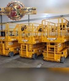 صورة اعلان : رافعات مقصيه (سيزرلفت)للايجار في جده الرياض الدمام