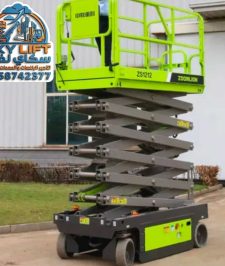صورة اعلان : سيزر لفت للايجار || مان لفت للايجار || Scissor lifts for rent, Manlift for rent