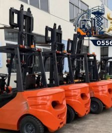 صورة اعلان : فوركلفت للإيجار الرياض – الدرعية – الخرج – المزاحمية – الإفلاج • 1 – 16 طن • كهرباء وديزل • تأجير يومي وشهري وسنوي