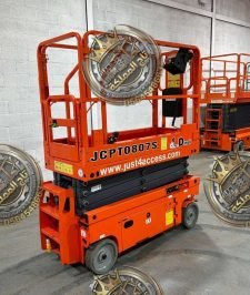 صورة اعلان : تأجير سيزر لفت 12متر بالرياض | رافعة مقصية 12متر للايجار في الرياض