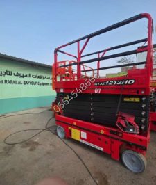 صورة اعلان : سيزر لفت للايجار في الرياض { رافعة مقصية 8 متر حتى 18 متر } 0564548663