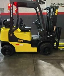 صورة اعلان : رافعات شوكية 7 طن للإيجار — قدرة رفع عالية بالدمام