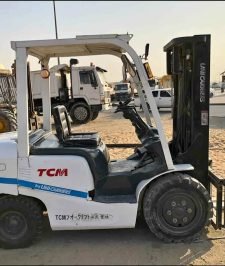 صورة اعلان : إيجار فوركلفت صناعي 3–10 طن بجدة — دعم خطوط الإنتاج دون توقف