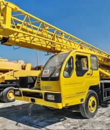 صورة اعلان : كرين موبايل 10 طن للإيجار — رفع سريع في الدمام